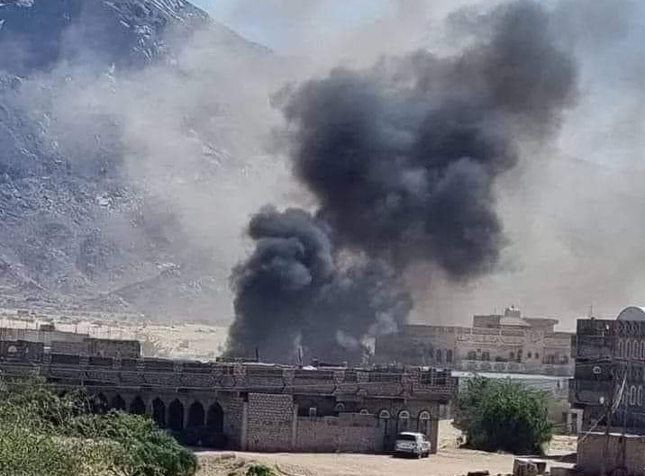 الحوثيون يستهدفون حياً سكنياً في مأرب بصاروخ باليستي 