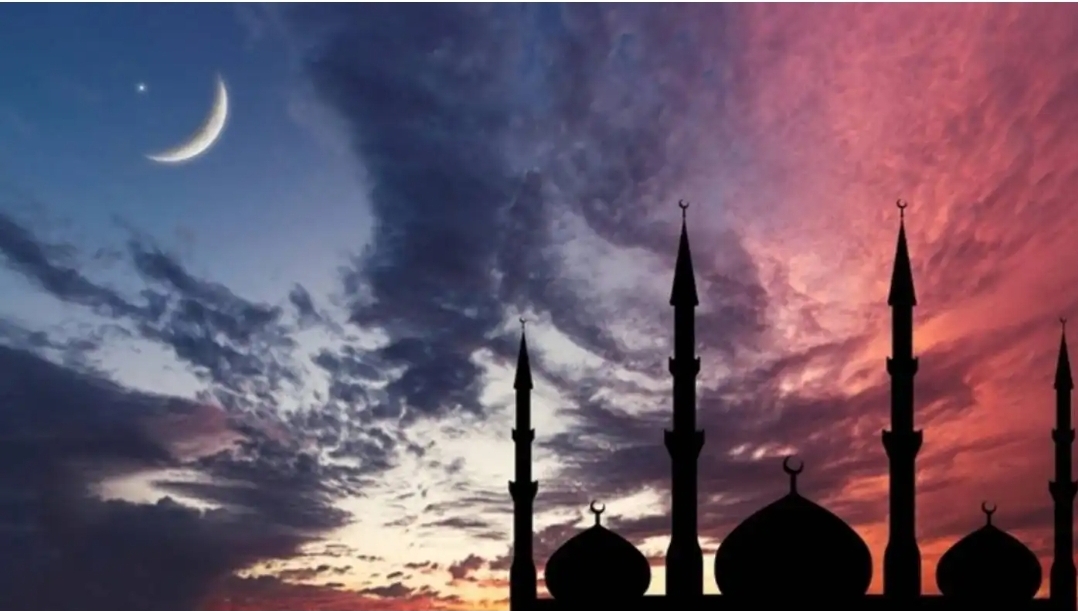 القيادات المتطرفة للمليشيا الحوثيه تصوم يوم امس"الأثنين" بأعتباره يوم الشك