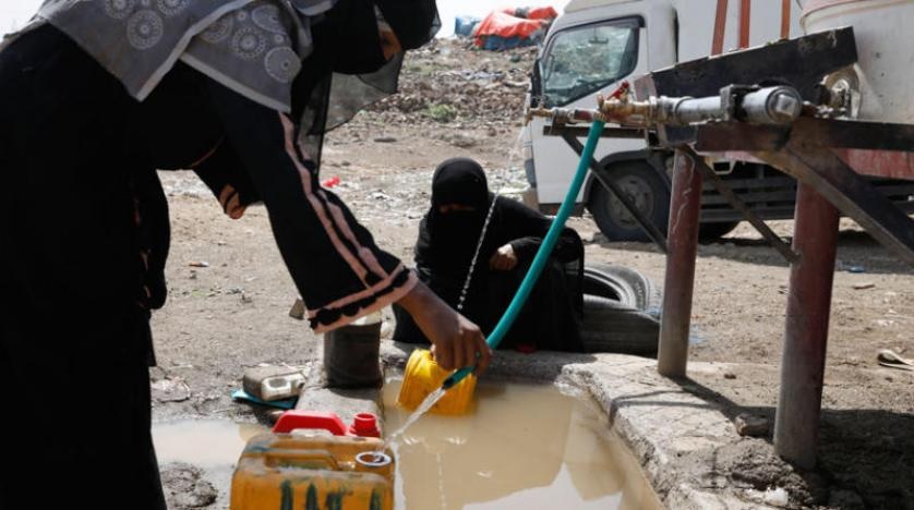 الحوثيون يختلقون أزمة مياه خانقة في مناطقهم بالتزامن مع حملة جبايات كبيرة