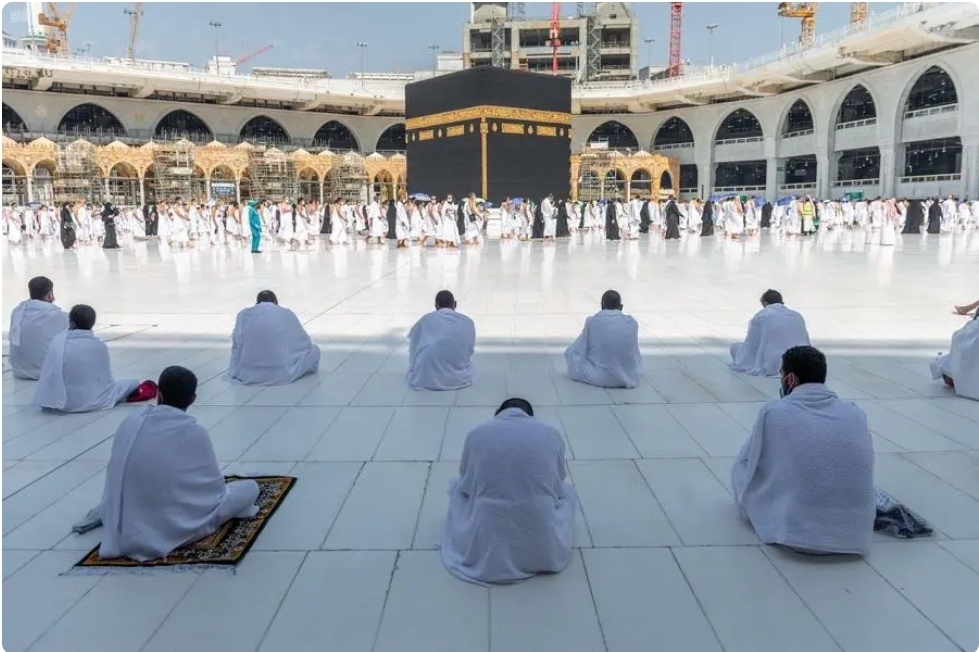 غداً وصول أول فوج لمعتمري الخارج هذا العام وهذه جنسيتهم