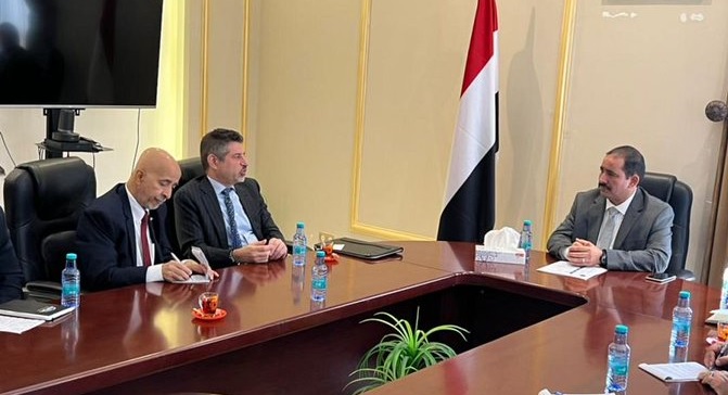 مباحثات يمنية أمريكية حول أمن الحدود ومكافحة التهريب