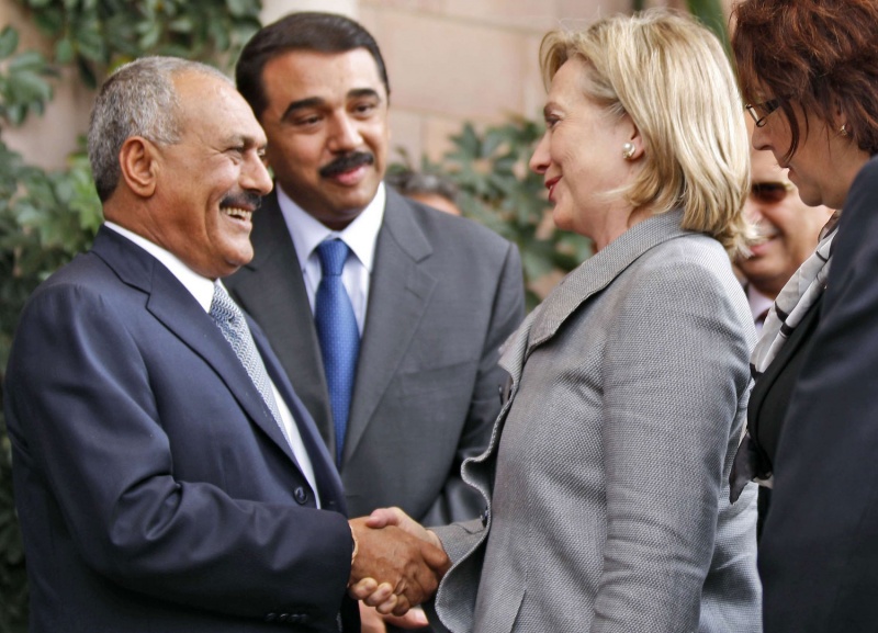 إيميلات هيلاري عن اليمن...فوضى صنعت لإزاحة صالح تصدرتها توكل كرمان (تفاصيل)