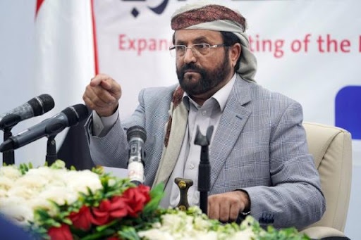 العرادة في أقوى تصريح: سترون ماتقر به الأعين ووالله لو لم تكن عندي معركة في مأرب فسأذهب لأقاتل مع طارق (فيديو)