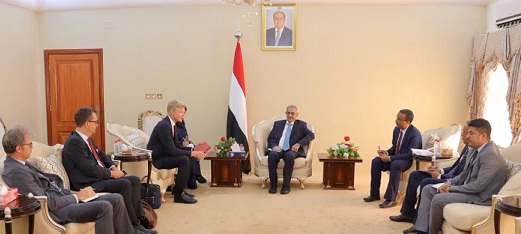 البنك المركزي اليمني يدعو إلى تحرك دولي عاجل لإنقاذ الريال من قرار حوثي كارثي