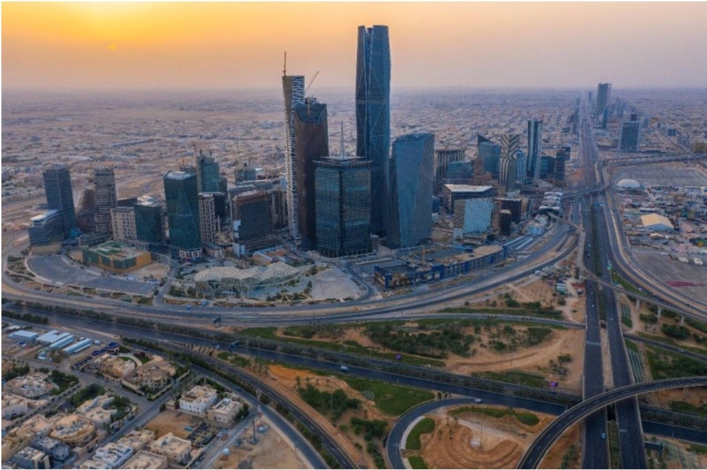 بدءاً من اليوم.. 6.27 مليون مقيم يستفيدون من هذا القرارا 