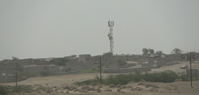 نجاة أسرة من موت محقق بقصف حوثي جنوب الحديدة