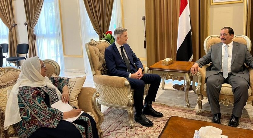 مباحثات أمنية يمنية بريطانية