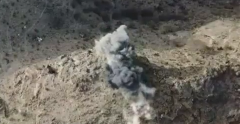 الحوثيين يقصفون مسجدا في التحيتا ويتكبدون خسائر فادحة بتعز