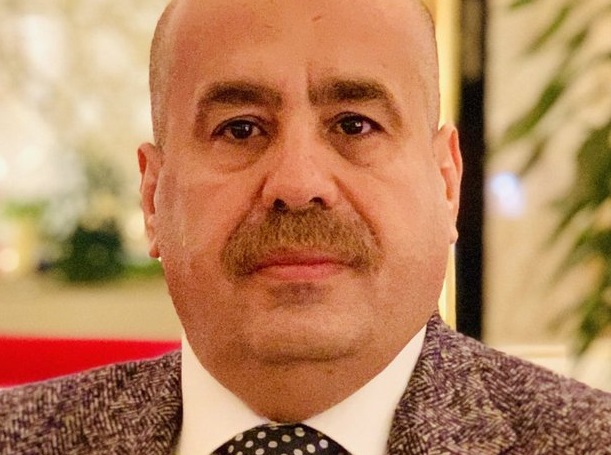 "اليماني" نافياً أنباء ترحيله: باق في سويسرا