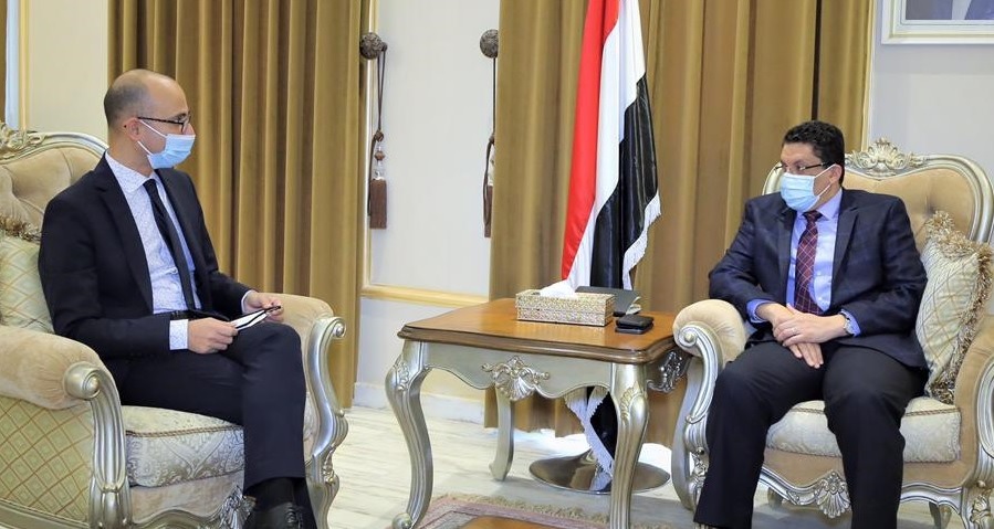 فرنسا تعلن رفضها للتصعيد الحوثي وتؤكد على استقرار ووحدة اليمن