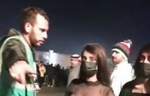 القبض على "فتيات" ارتكبن مخالفات "خادشة للحياء" في السعودية (فيديو)