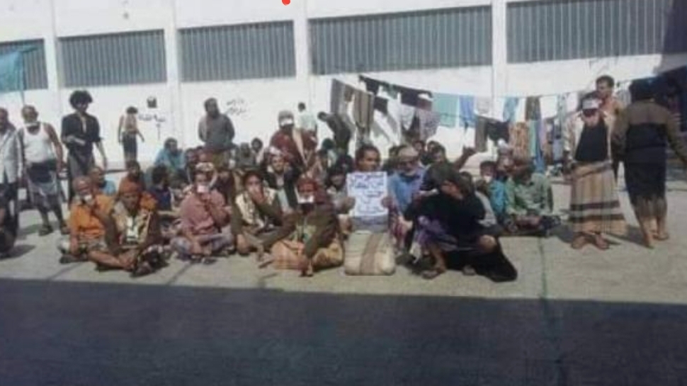 تعز.. نزلاء السجن المركزي يواصلون الإضراب عن الطعام لليوم الثامن توالياً