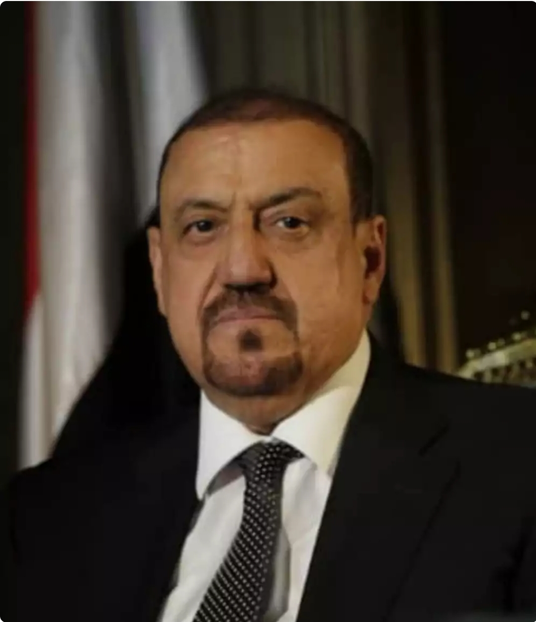 رئيس البرلمان اليمني يرد على مطالبات اعضاء مجلس الشيوخ الأمريكي