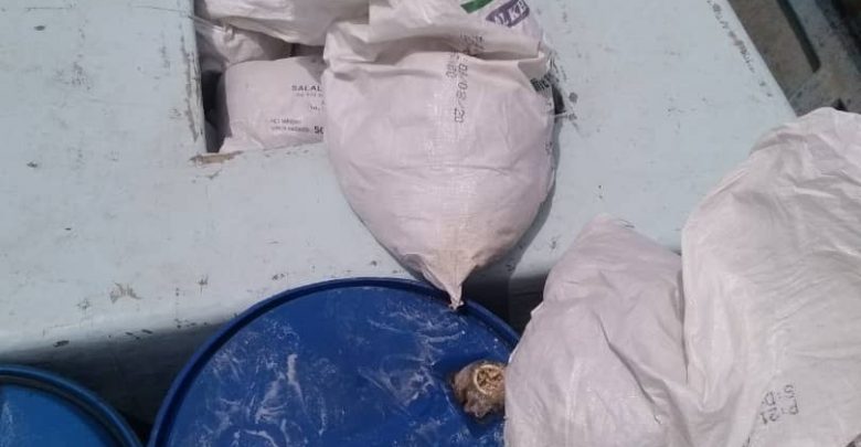 ضبط كمية كبيرة من الذخائر على متن قارب في البحر الأحمر 