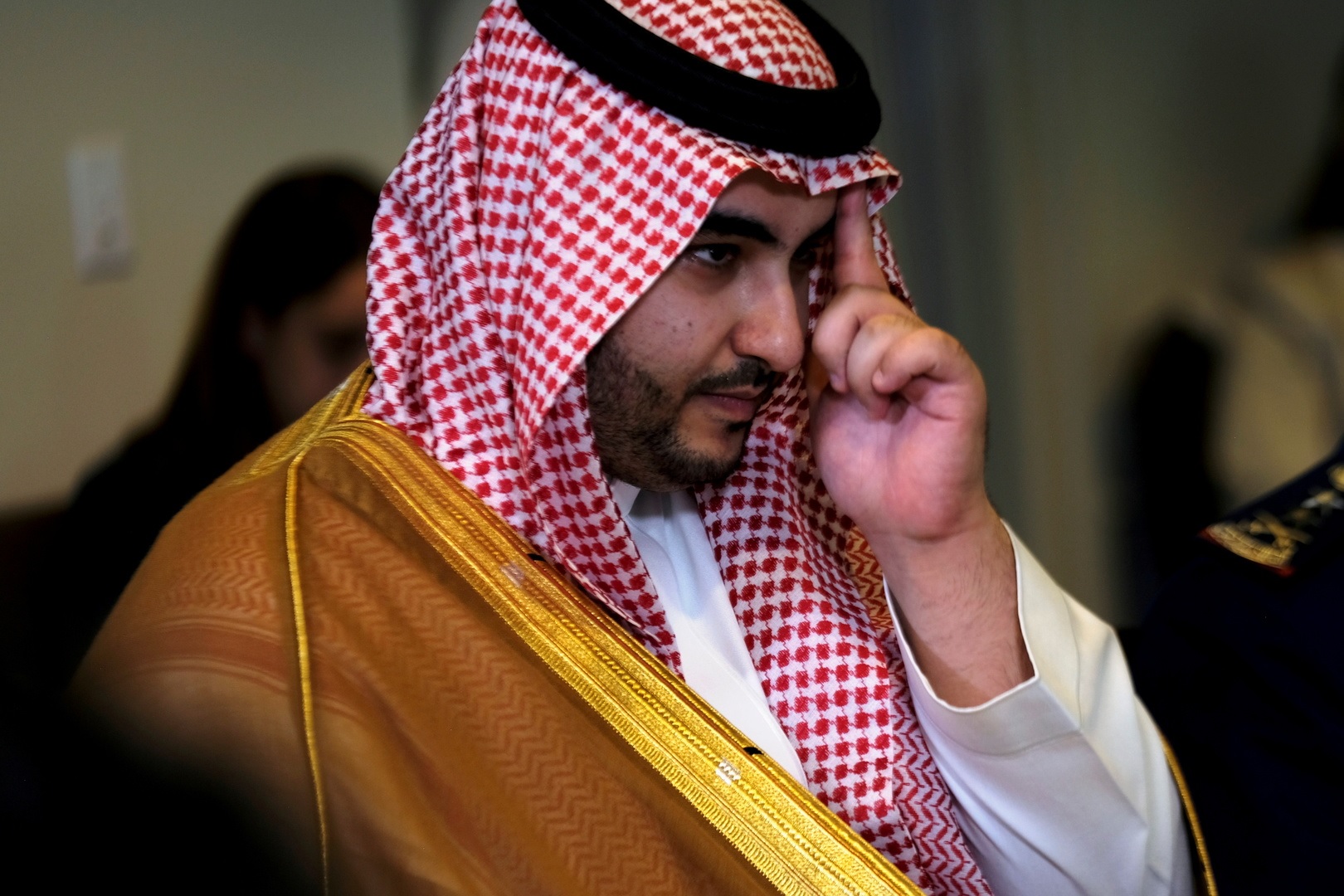 تصريح ناري من الأمير خالد بن سلمان بشأن اليمن