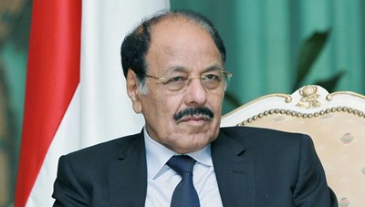 صحيفة تابعة للجنرال "الأحمر" تهاجم التحالف والانتقالي