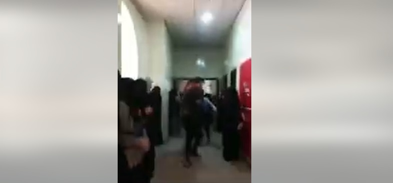 الحوثيون يخمدون انتفاضة طلابية بجامعة صنعاء على وقع هتاف "الشعب يريد إسقاط النظام" - (فيديو)