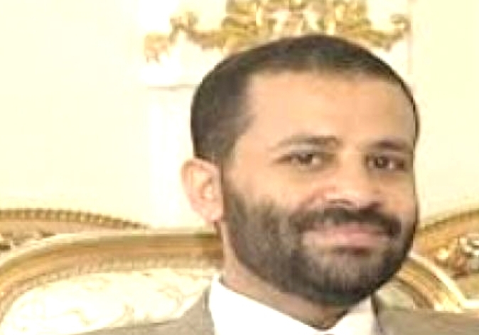 قيادي حوثي يشن هجوما على حميد الأحمر