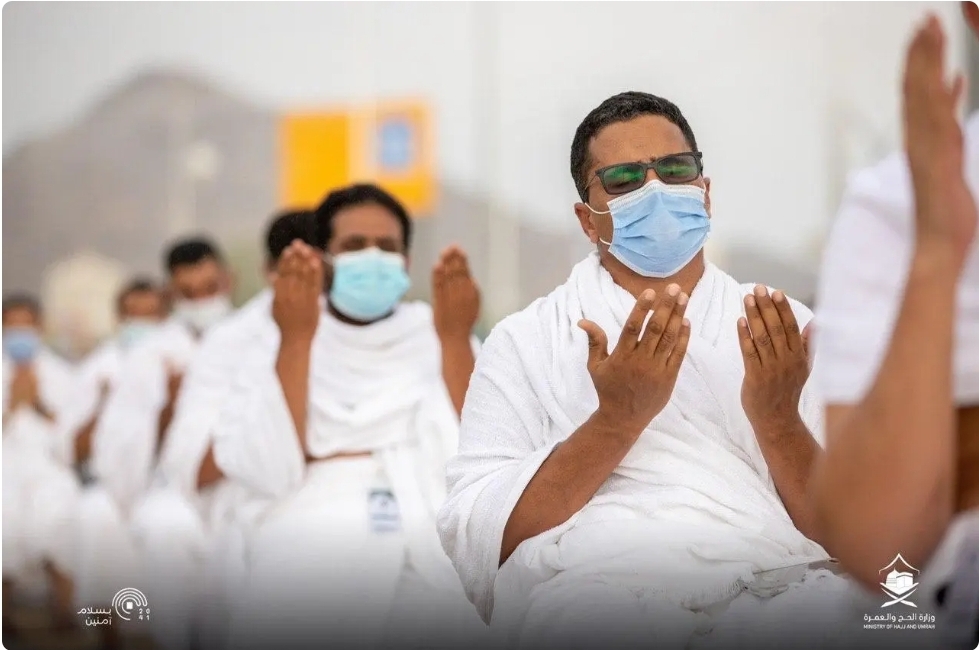 مع شروق شمس اليوم.. الحجاج إلى "الركن الأعظم"
