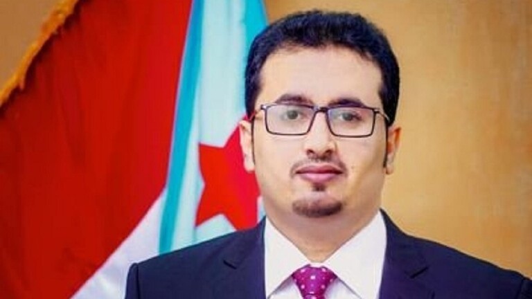قيادي في "الانتقالي": التقينا بوفد الشرعية بمقر التحالف في عدن لتنفيذ "لإنهاء التوتر القائم"