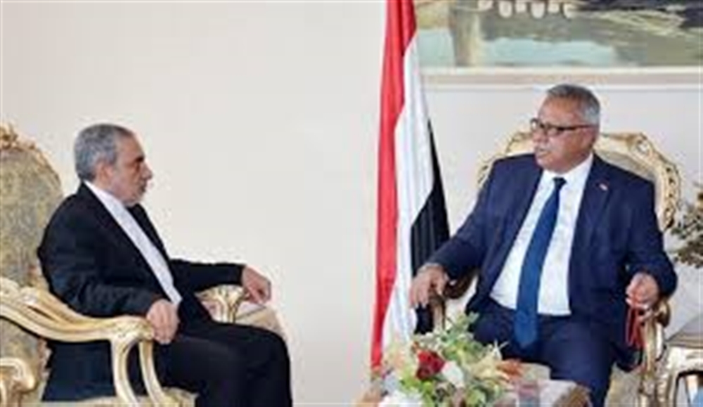 بعد أسابيع من الغموض.. مليشيا الحوثي تكشف معلومات جديدة عن رئيس حكومتها