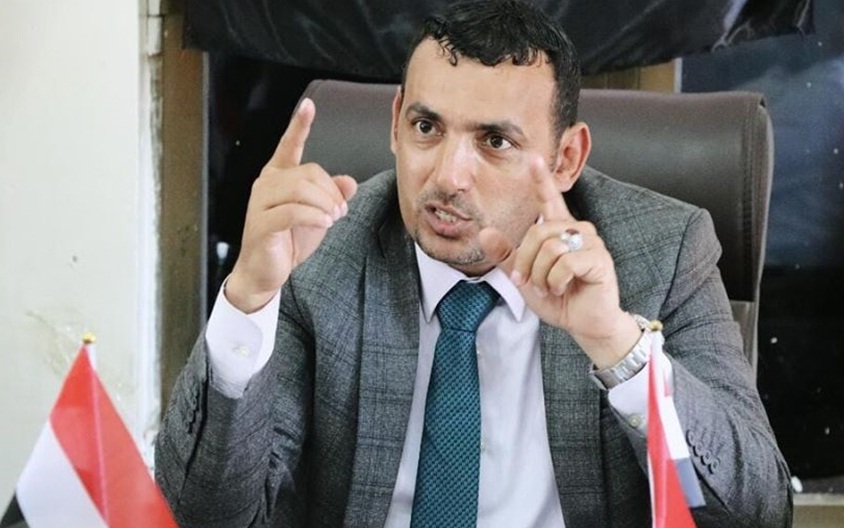 محروس "سقطرى" يغادر إلى المهرة وتوقعات بتوجهه إلى سلطنة عمان