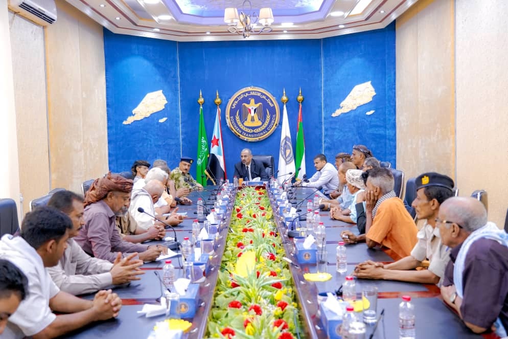 رئيس الانتقالي: المرحلة هامة وصعبة وهدفنا  الأسمى "الإنفصال"
