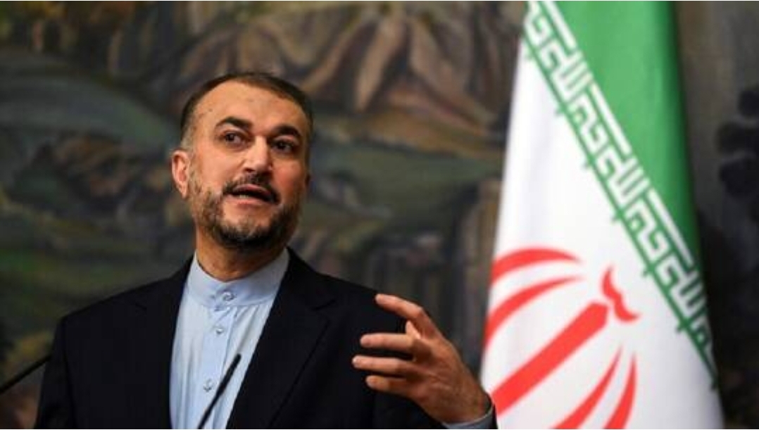 وزير الخارجية الإيراني يعلن عن خطوة ضد السعودية على خلفية وفاة سفيرها في صنعاء