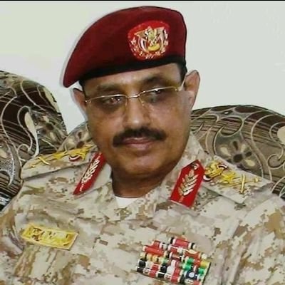 قيادي حوثي بارز يفجر "مفاجأة جديدة" ويعلن: لا نعلم من يحكمنا !