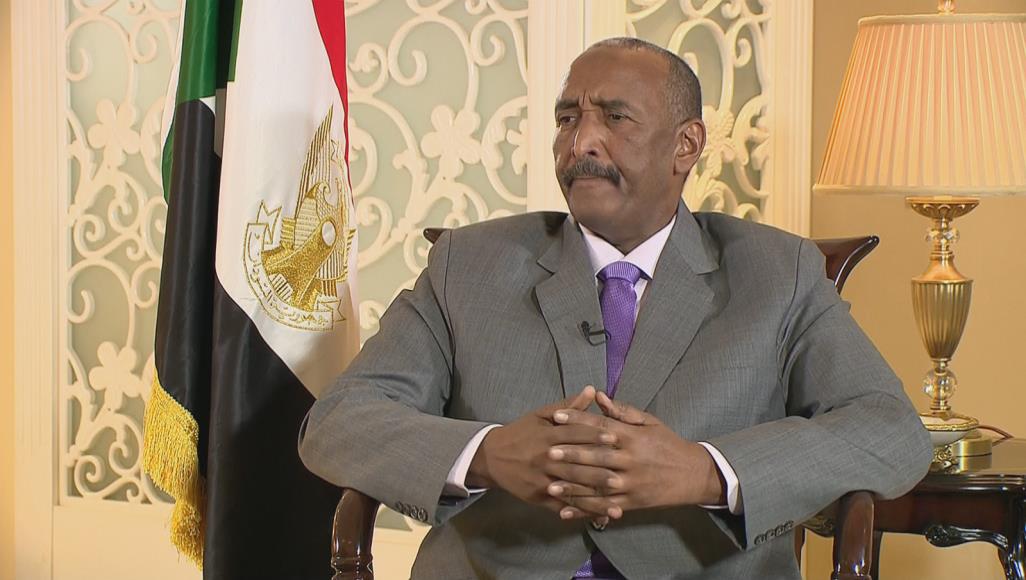 البرهان: القوات السودانية باقية في اليمن حتى "إعادة الشرعية"