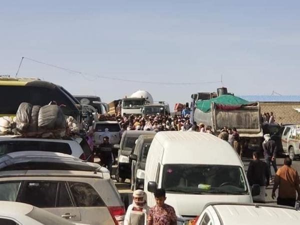 الحوثيون يقرون بتسببهم بـ"مأساة" في منفذ عفار ويحملون الامم المتحدة المسؤولية!