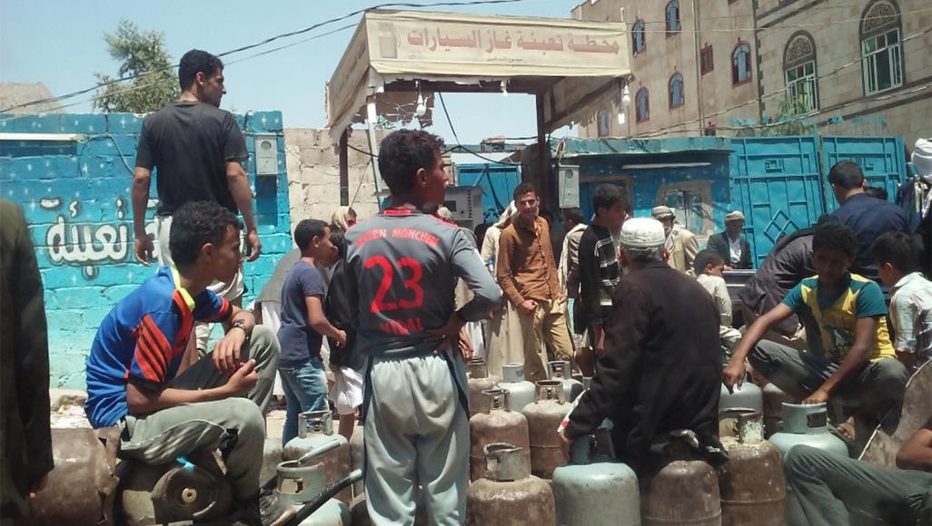 شركة الغاز التابعة للحوثيين تصدر توضيحا بشأن أزمة الغاز "الخانقة"