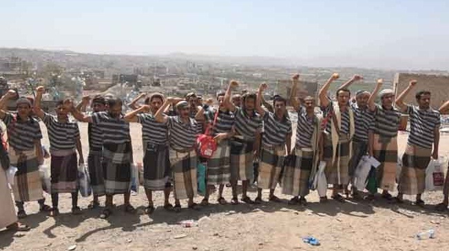 الحوثيون يطلقون سراح 31 مختطفا في تعز
