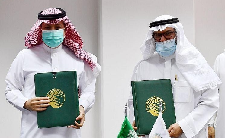 مركز سعودي يوقع اتفاقية لتنفيذ حملات طبية لمكافحة العمى في 8 دول بينها اليمن