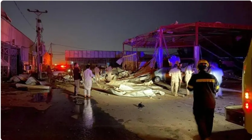 التحالف ينشر صور لأضرار الصاروخ الحوثي على جازان