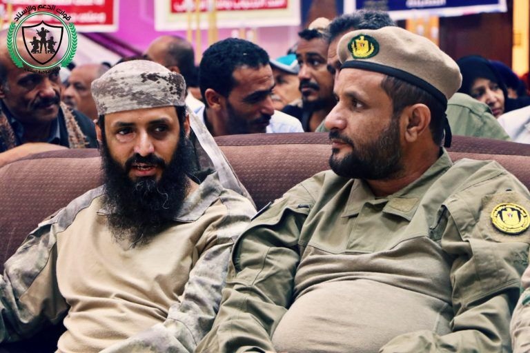 "الانتقالي" يجري تغييرات عسكرية بسبب "شركة إسناد" والجبايات