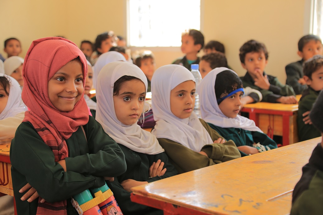 منظمة دولية: أكثر من 2.4 مليون طفل في اليمن خارج المدارس