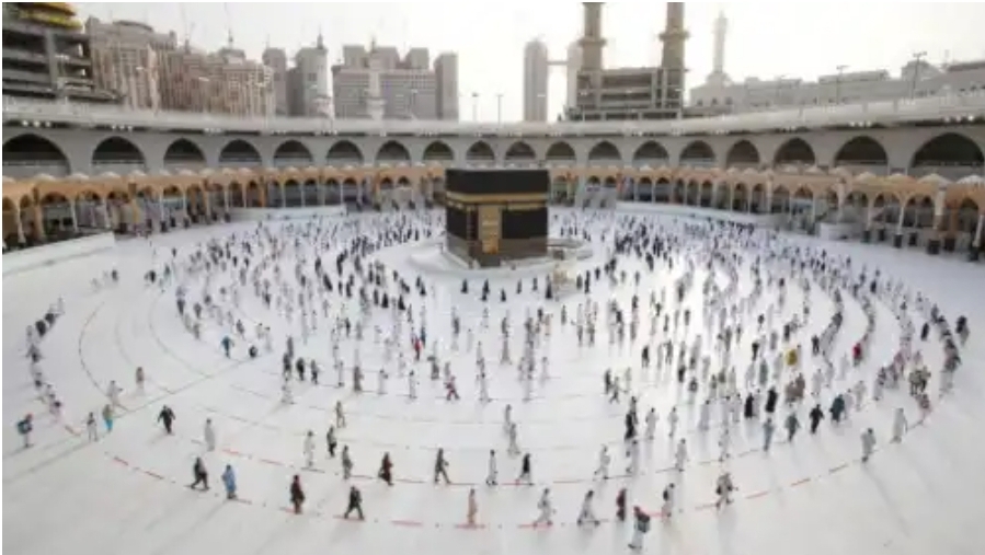تنويه هام من وزارة الحج والعمرة بشأن اليوم الأول من الحج