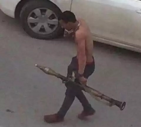 21 قتيلا وجريحا حصيلة إشتباكات دامية بين فصيلين أمنيين في عدن (اسماء + فيديو) 
