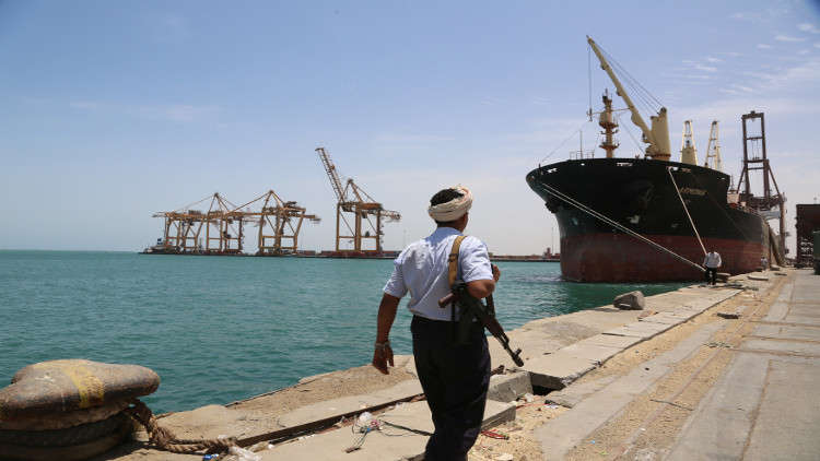 خطير.. إيران والحوثي يخططون لتنفيذ عملية عسكرية كبيرة ومصدر يكشف الهدف المستهدف