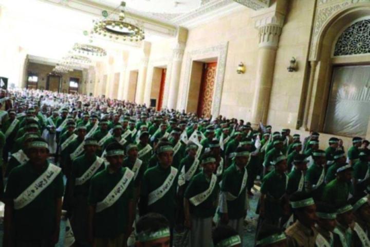 30 ألف طفل يمني في محرقة القتال