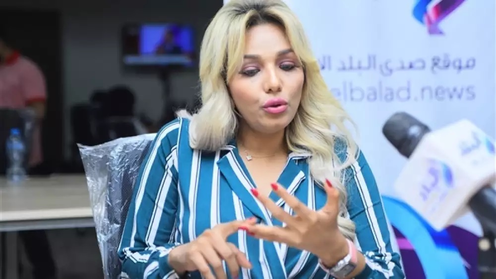 ناشطة حقوقية تستنكر الصمت الدولي ازاء جرائم الحوثي بحق المدنيين في مأرب