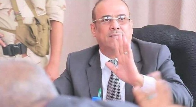 وزير سابق يشيد بالسعودية ويهاجم الامارات ويتحدث عن معركة مأرب