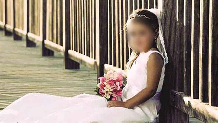 أول محافظة يمنية تصدر تعميم "صارم وشجاع" بمنع زواج القاصرات ومعاقبة المخالفين.. وثيقة