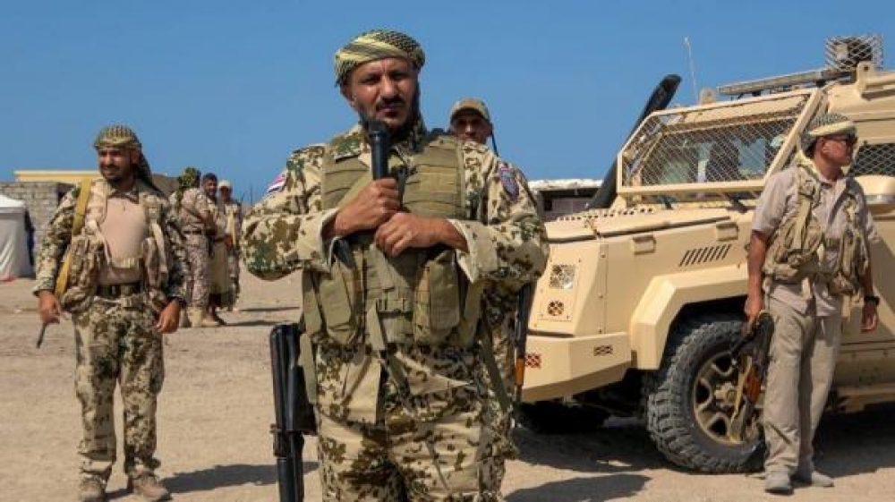 العميد طارق يوضح موقفه من اتفاق الشرعية والانتقالي وكل المكونات