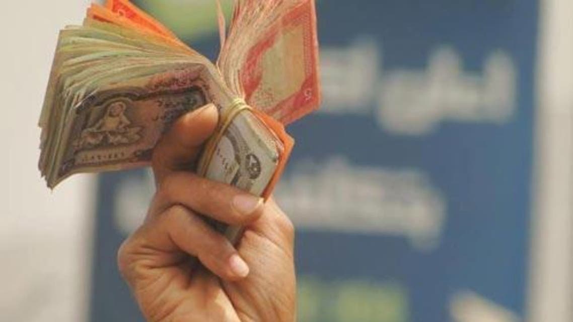 اول تعليق للشرعية اليمنية بشأن تقارير أممية تحدثت عن عمليات فساد وغسل أموال