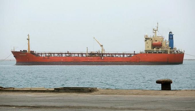الحوثيون يلمحون لرفض فريق صيانة "صافر" حال ثبت ارتباطه بواشنطن
