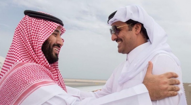 تفاصيل مكالمة بين أمير قطر مع ولي العهد السعودي الأمير محمد بن سلمان