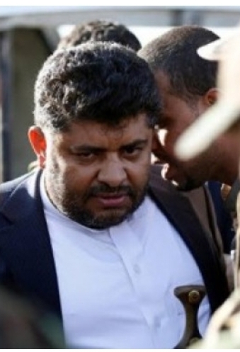 بعد عرضها بمزاد ... جنبية محمد الحوثي تعرضه لموقف محرج