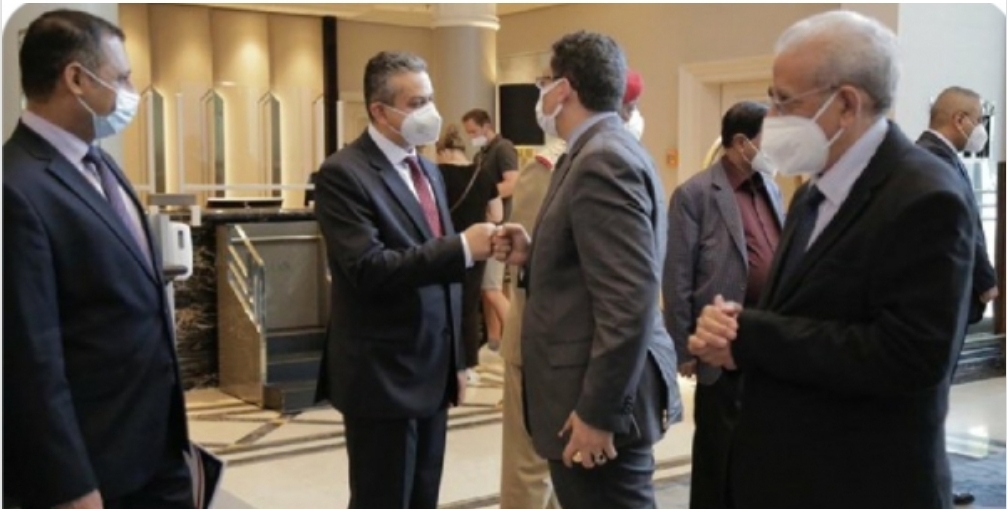 بن مبارك يصل برلين لبحث آخر المستجدات حول السلام في اليمن